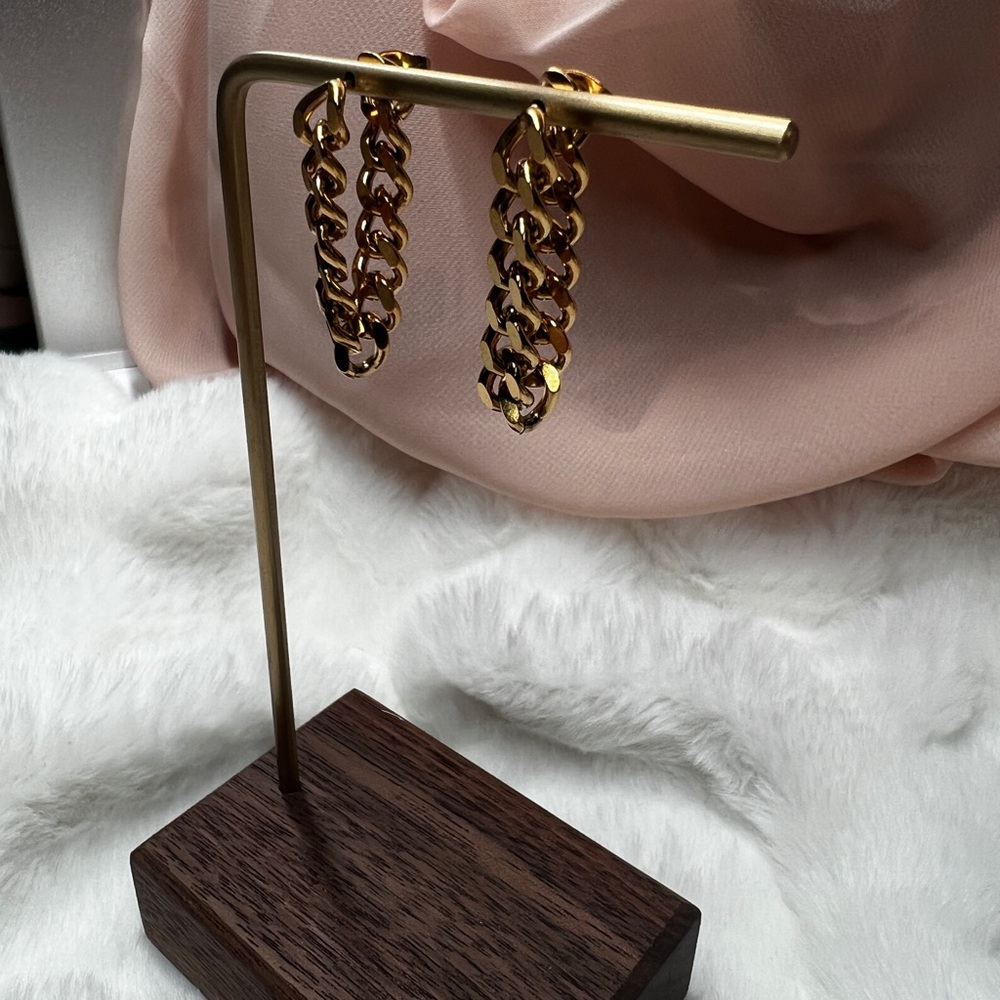 18k Gold Plated Chain Earrings - Picture 2 of 4